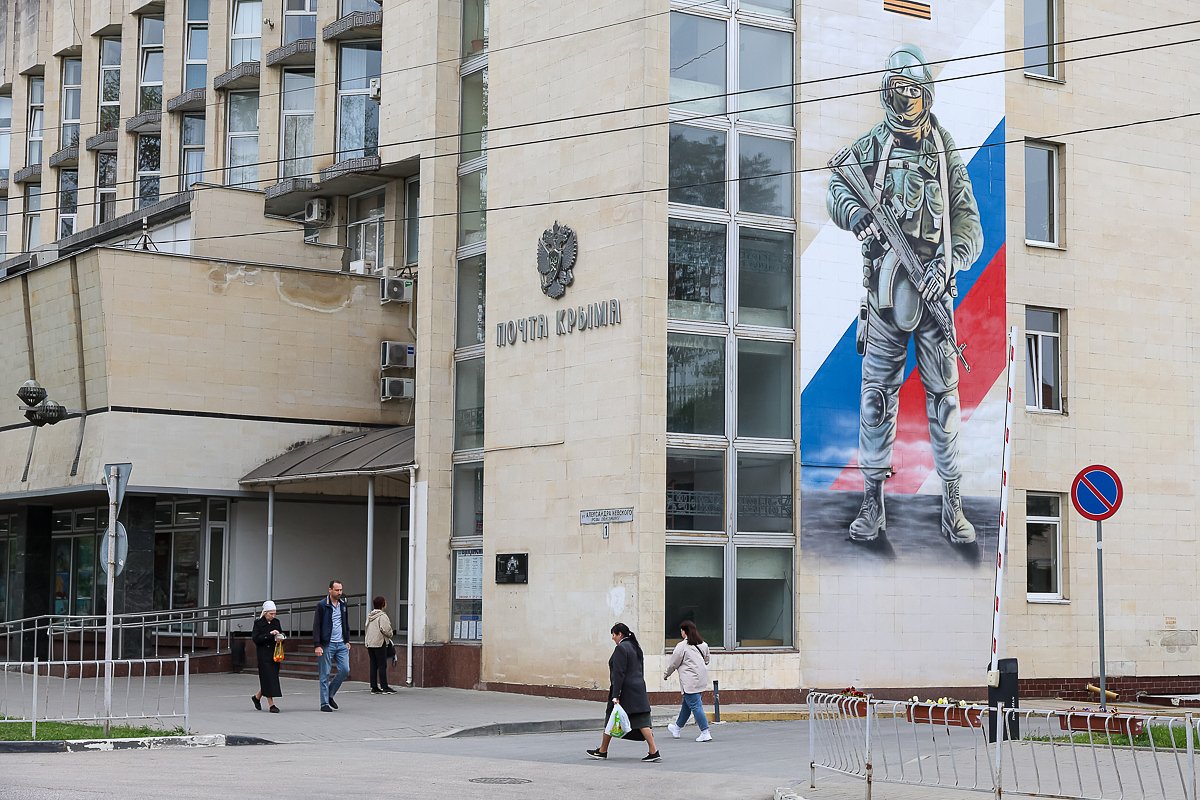 Путин рассмеялся на вопрос о Крыме и заявил, что Россия не аннексировала его Путин рассмеялся на вопрос о Крыме и заявил, что Россия не аннексировала его