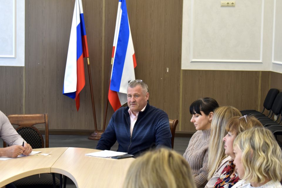 В Министерстве строительства и архитектуры Республики Крым прошёл семинар по профилактике коррупционных и иных правонарушений