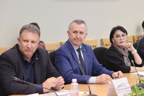 Заседание Комитета по культуре, охране культурного наследия и спорту Заседание Комитета по культуре, охране культурного наследия и спорту