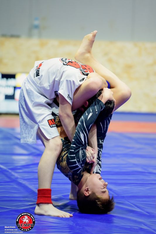 В Феодосийском округе состоялся турнир по кэмпо «Боец года 2025» В Феодосийском округе состоялся турнир по кэмпо «Боец года 2025»