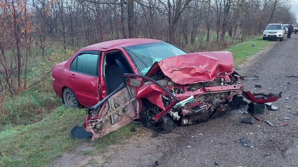 В период с 1 по 7 декабря 2025 года на территории Республики Крым зарегистрировано 13 ДТП, в которых: