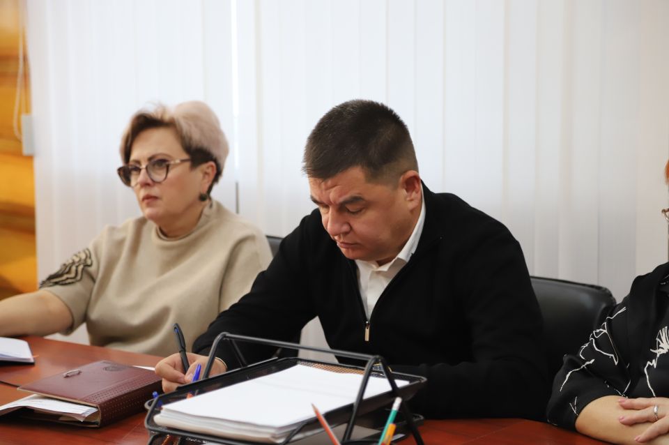 Заместитель главы администрации Бахчисарайского района Екатерина Глинкина сообщила о необходимости завершения работы по приведению в порядок государственного кадастра недвижимости согласно Федеральному закону № 518-ФЗ. Заместитель главы администрации Бахчисарайского района Екатерина Глинкина сообщила о необходимости завершения работы по приведению в порядок государственного кадастра недвижимости согласно Федеральному закону № 518-ФЗ.