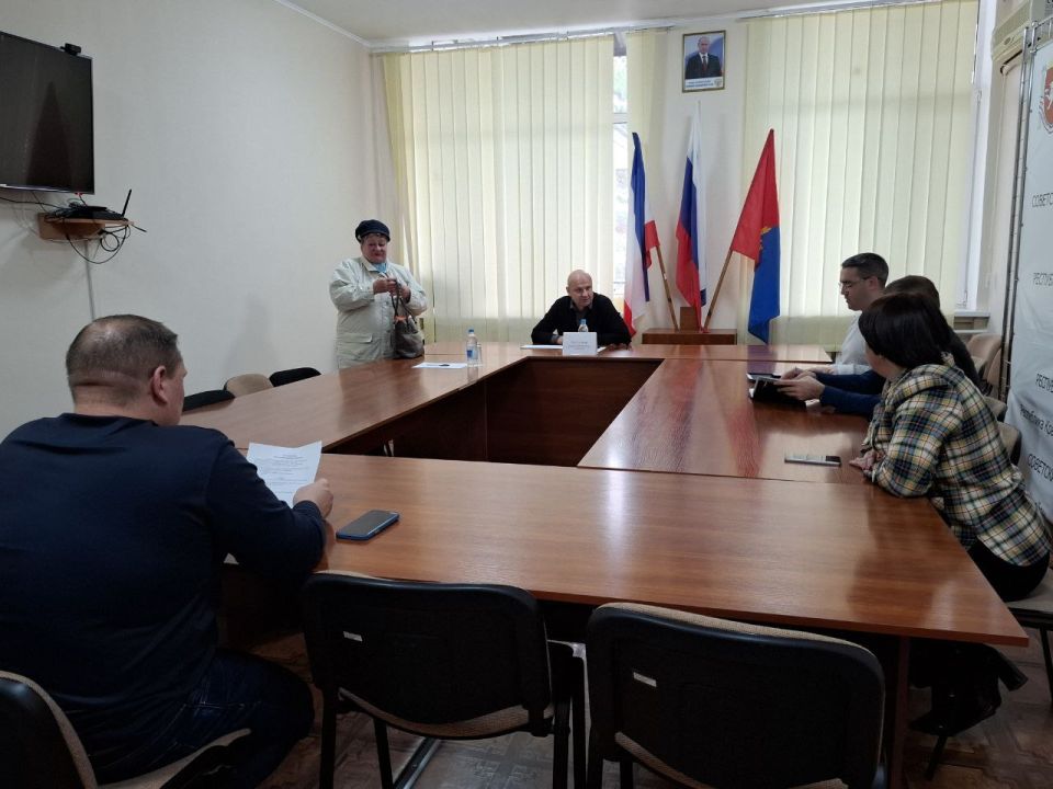 Проблемы и предложения граждан являются приоритетным направлением деятельности представителей органов власти Проблемы и предложения граждан являются приоритетным направлением деятельности представителей органов власти