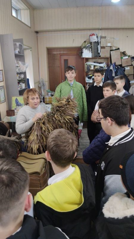 Янина Павленко: Прекрасные традиции, которые в канун Дня Героев Отечества объединяют все больше маленьких ялтинцев Янина Павленко: Прекрасные традиции, которые в канун Дня Героев Отечества объединяют все больше маленьких ялтинцев