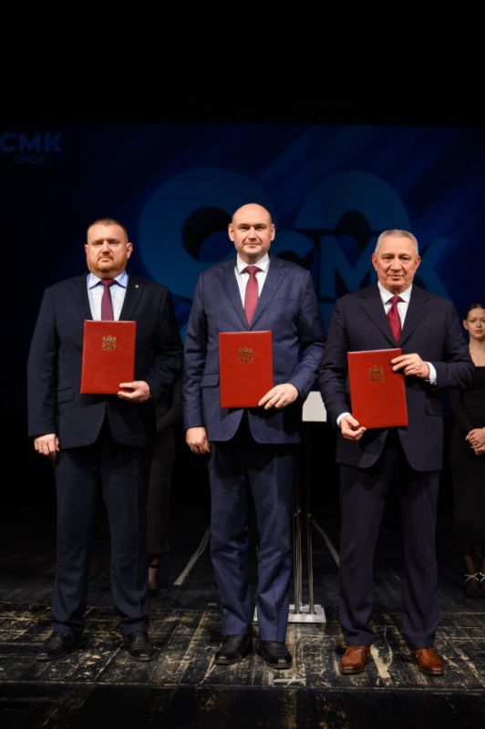 «СМК Орск» отмечает 90-летие запуском линии по производству сэндвич-панелей «СМК Орск» отмечает 90-летие запуском линии по производству сэндвич-панелей