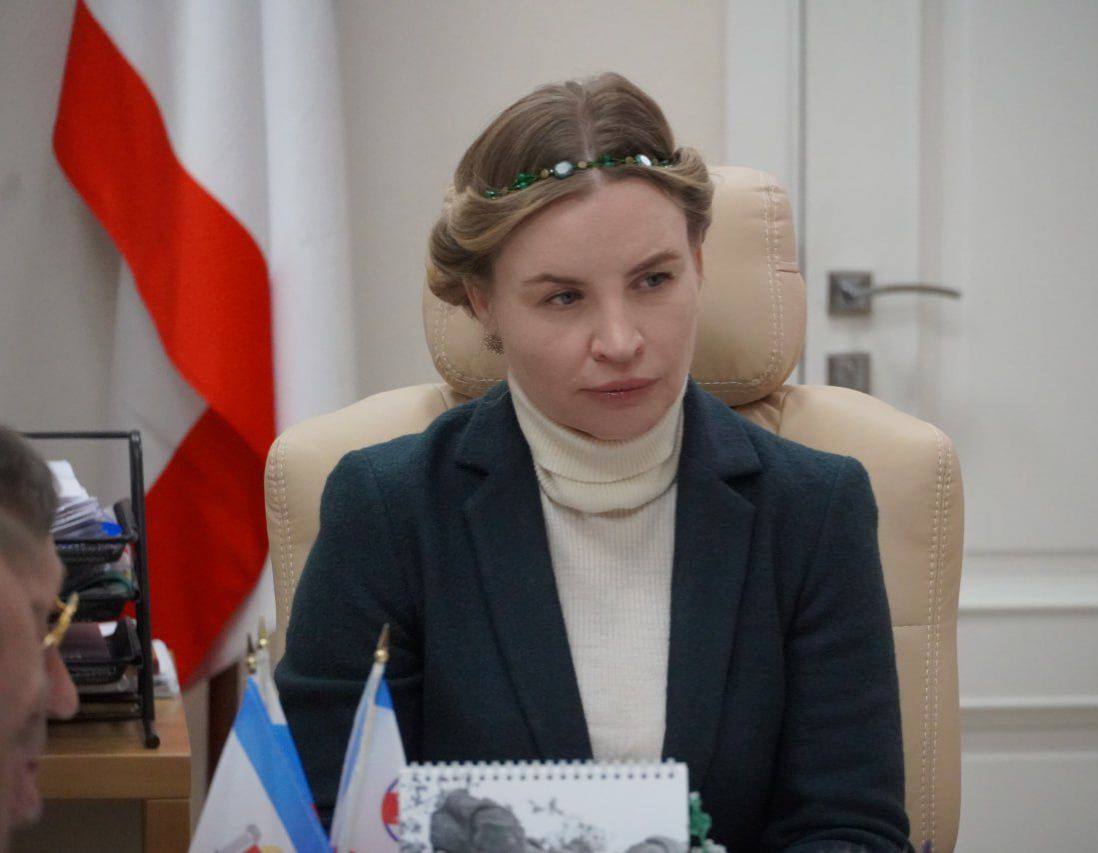 Ольга Торубарова: Сегодня состоялась рабочая встреча с первым вице-президентом Российского студенческого спортивного союза, президентом Национальной студенческой футбольной лиги СТУКАЛОВЫМ АНДРЕЕМ НИКОЛАЕВИЧЕМ