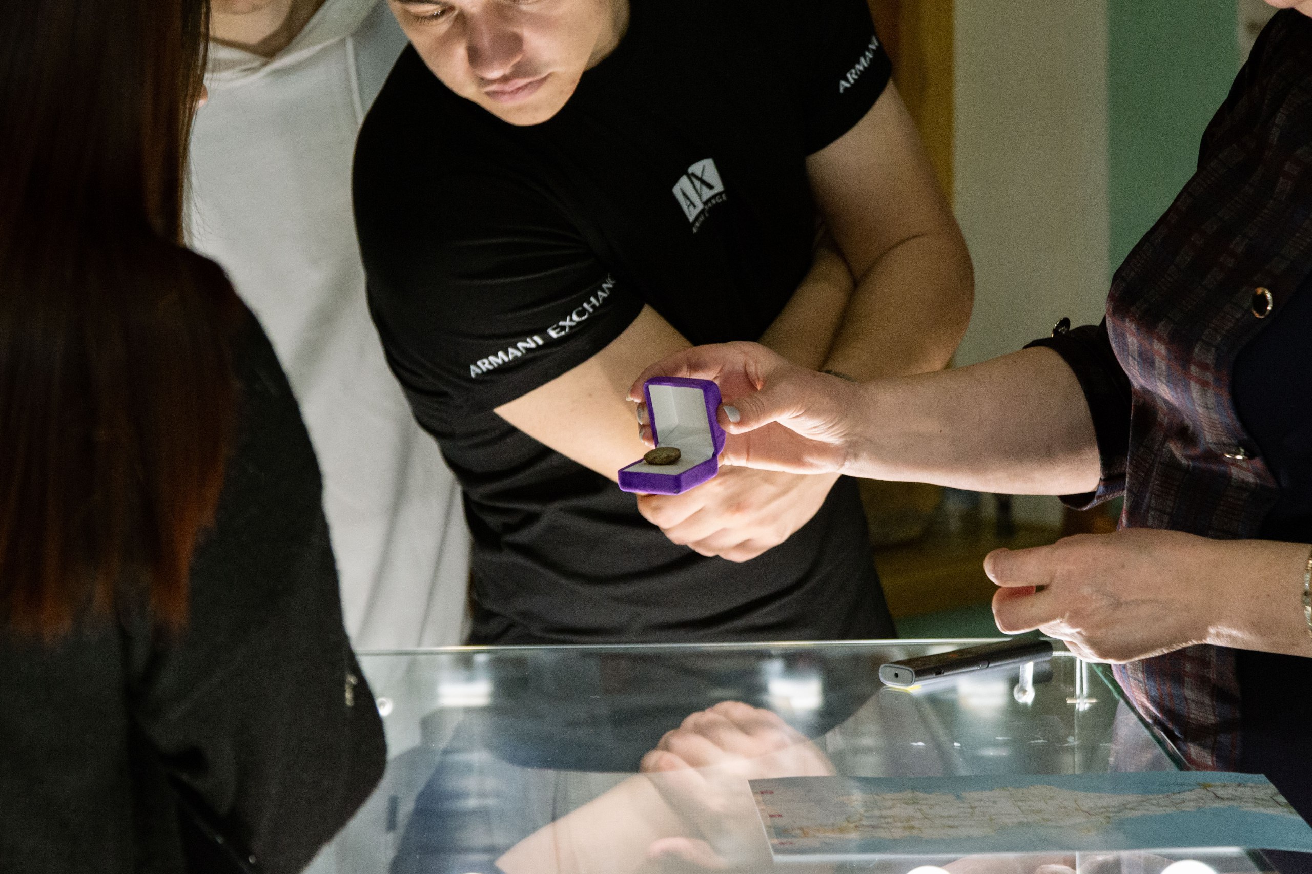 Подвиг вне времени: герои прошлого и настоящего вдохновляют крымскую молодежь Подвиг вне времени: герои прошлого и настоящего вдохновляют крымскую молодежь