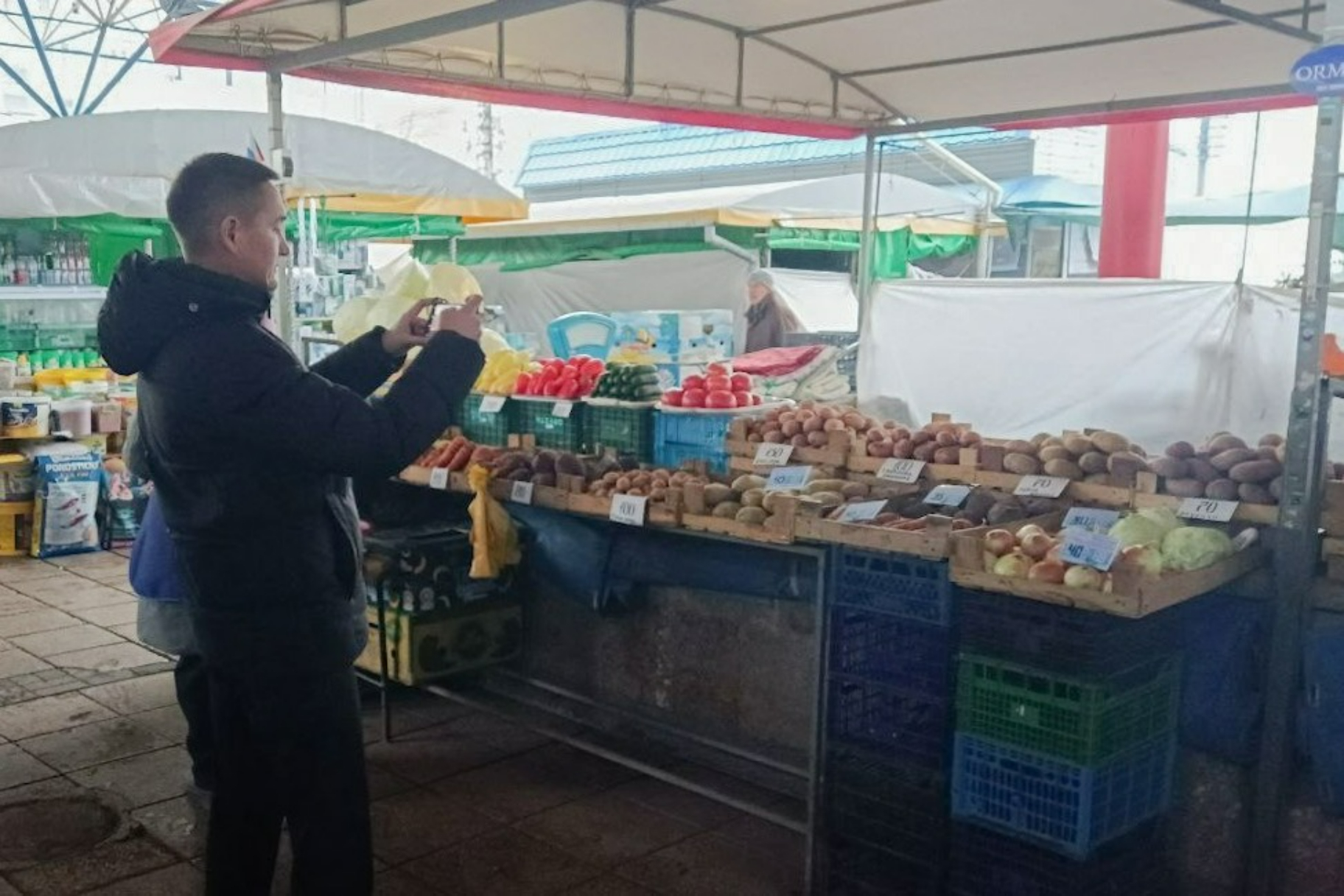 Минпромторг Крыма проводит регулярный мониторинг цен для недопущения их необоснованного завышения в период праздников