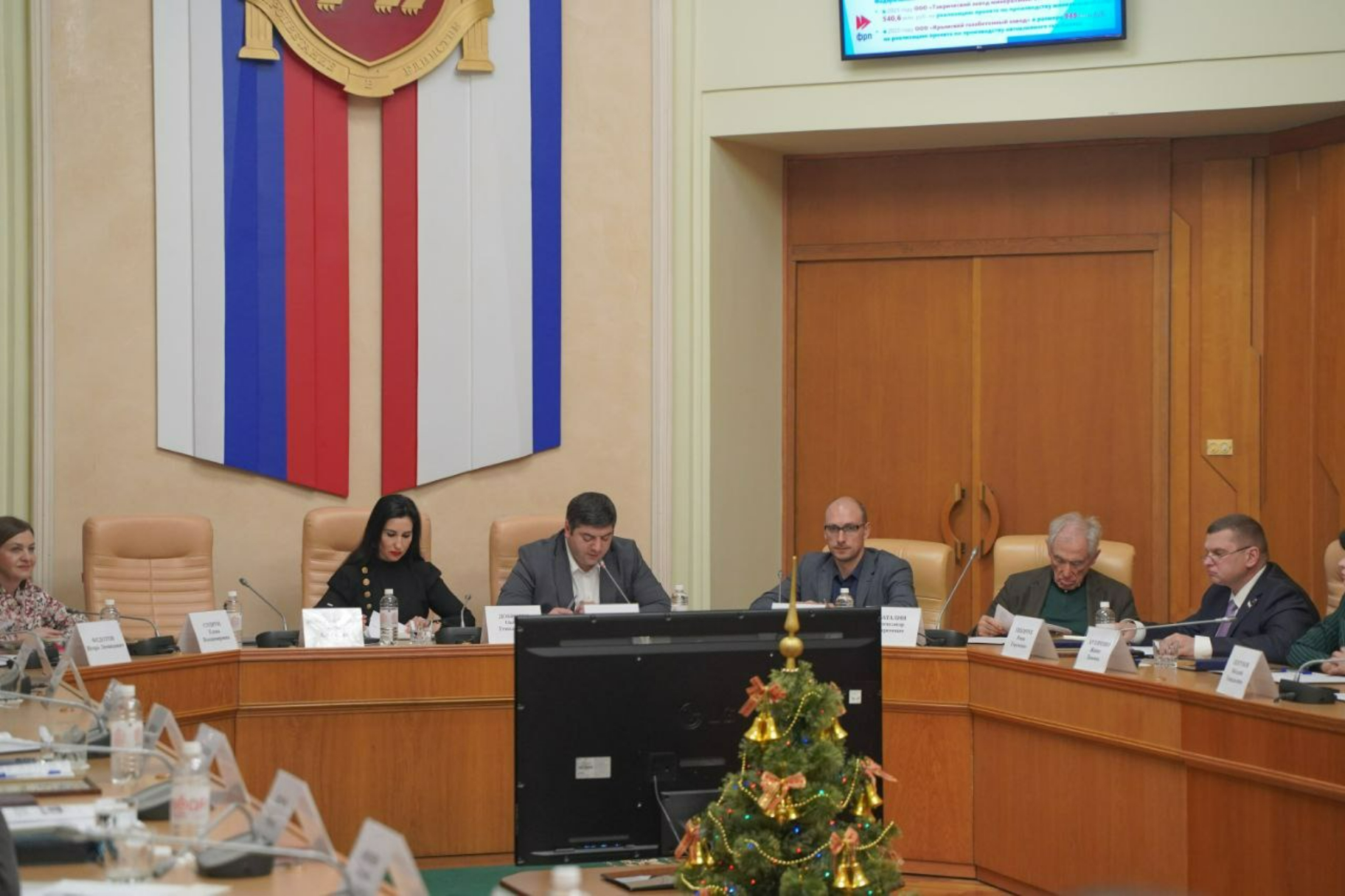 На заседании Комитета по промышленности, торговле и предпринимательству Госсовета республики подвели итоги работы промышленного комплекса за 2025 год