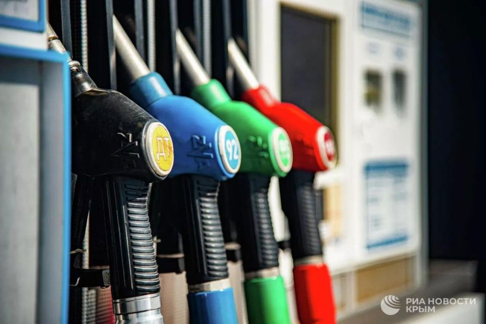 Нехватка бензина в Крыму вызвана перебоем поставок из-за неблагоприятных погодных условий