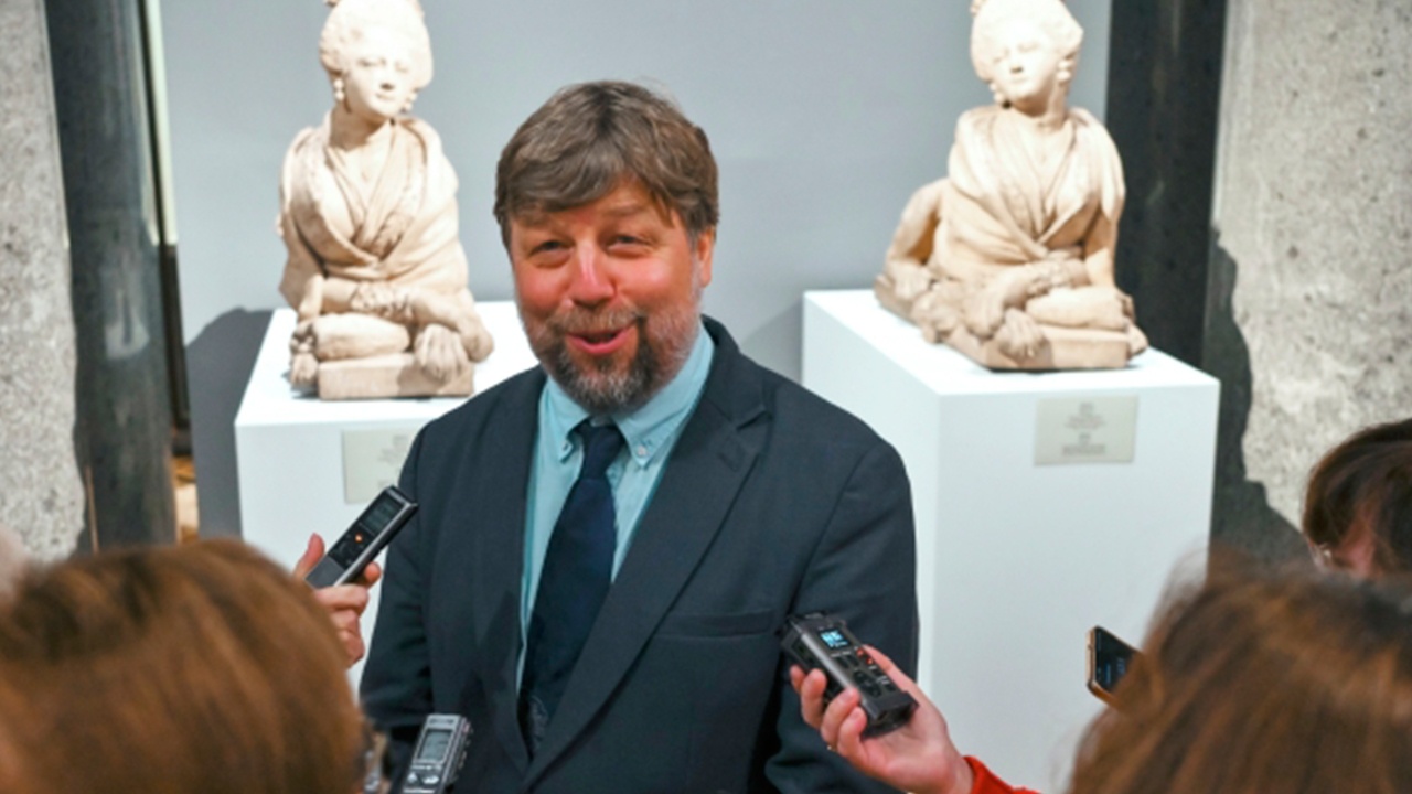 Песков назвал правовым произволом арест в Польше археолога Бутягина