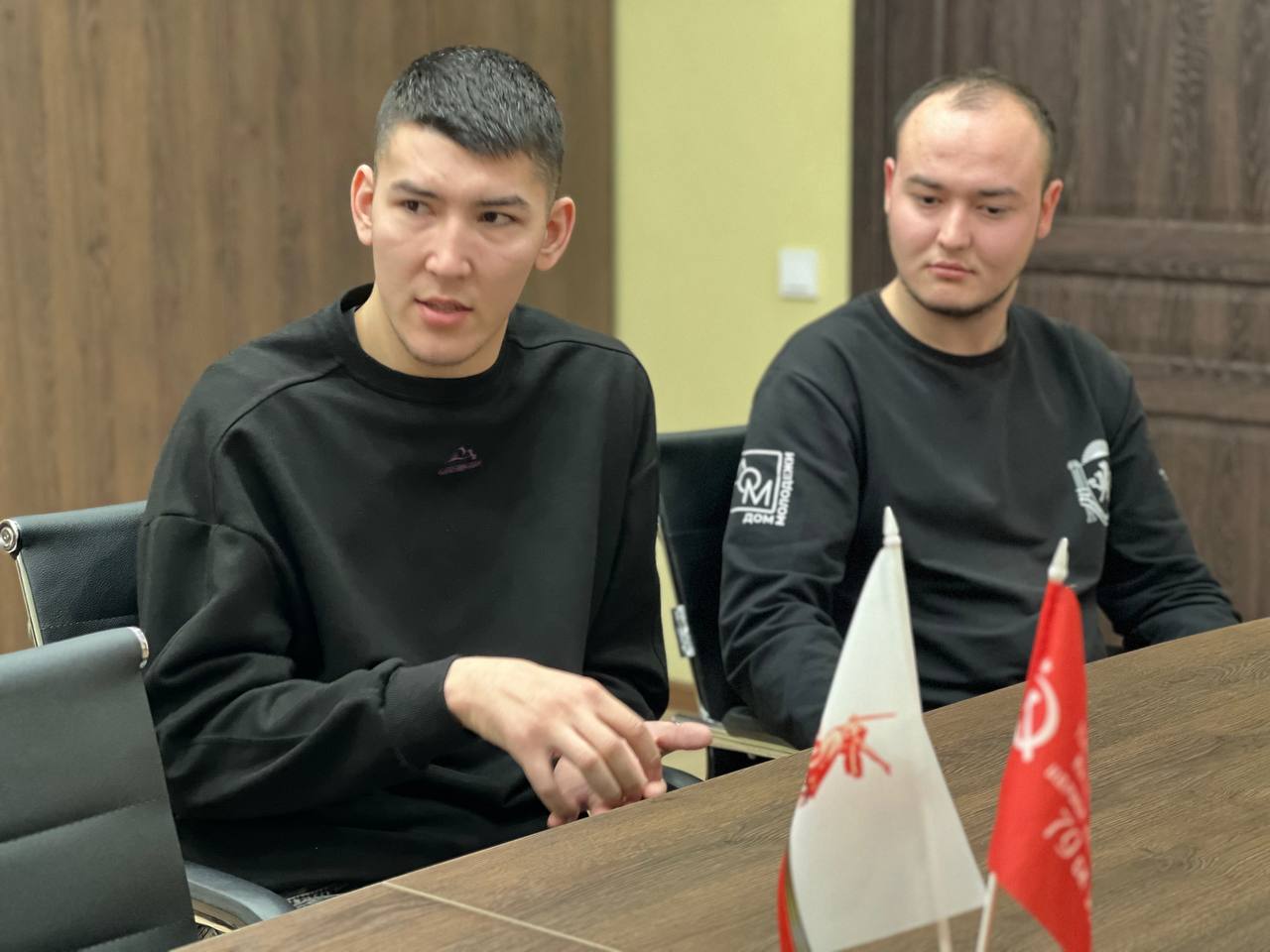 Игорь Ивин: Провёл встречу с тренером Федерации смешанных боевых единоборств (ММА) Республики Крым, на которой были рассмотрены вопросы развития данного вида спорта в городе Игорь Ивин: Провёл встречу с тренером Федерации смешанных боевых единоборств (ММА) Республики Крым, на которой были рассмотрены вопросы развития данного вида спорта в городе