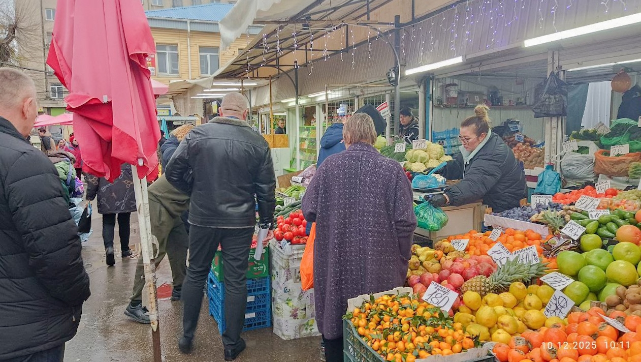 Минпромторг Крыма проводит регулярный мониторинг цен для недопущения их необоснованного завышения в период праздников Минпромторг Крыма проводит регулярный мониторинг цен для недопущения их необоснованного завышения в период праздников