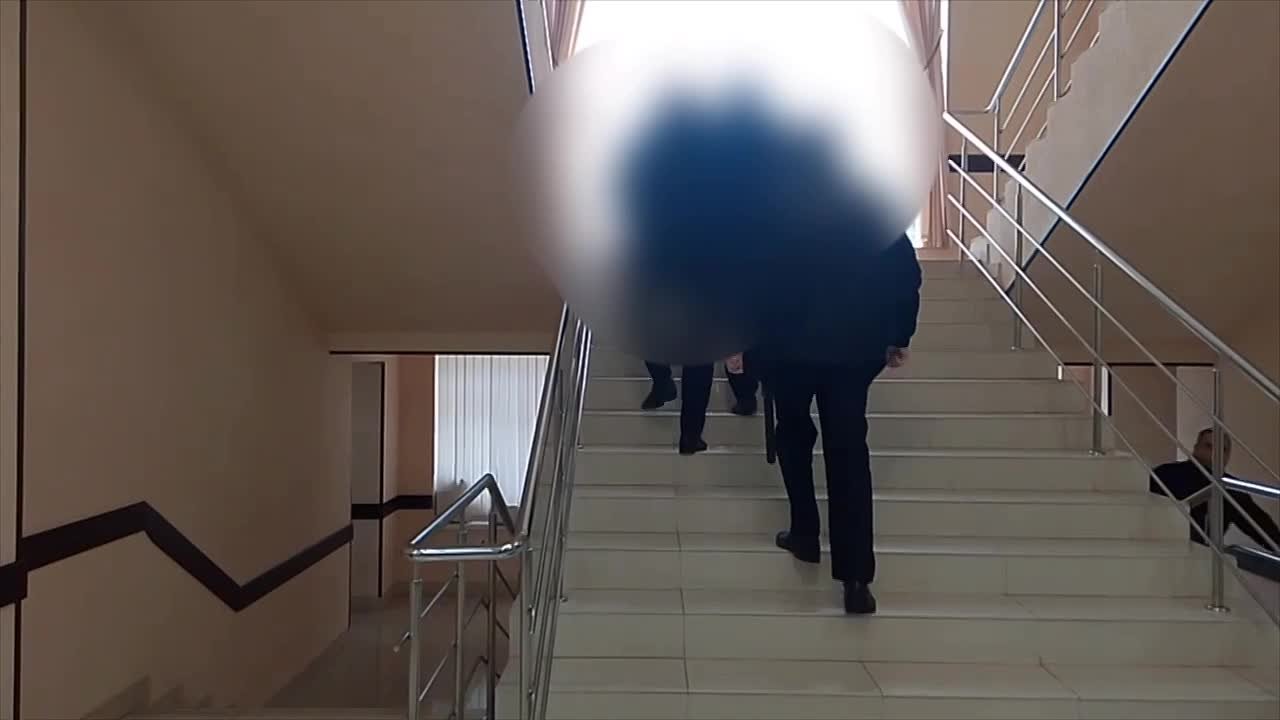 Прокуратура города Алушты контролирует ход расследования уголовного дела, возбужденного по факту мошенничества (ч. 3 ст. 159 УК РФ)