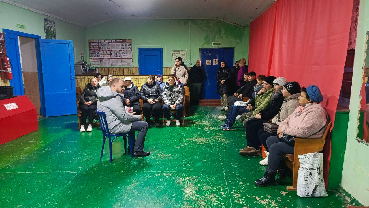 Общение с гражданами - по прежнему, главное в моей работе, - Антон Кравец Общение с гражданами - по прежнему, главное в моей работе, - Антон Кравец