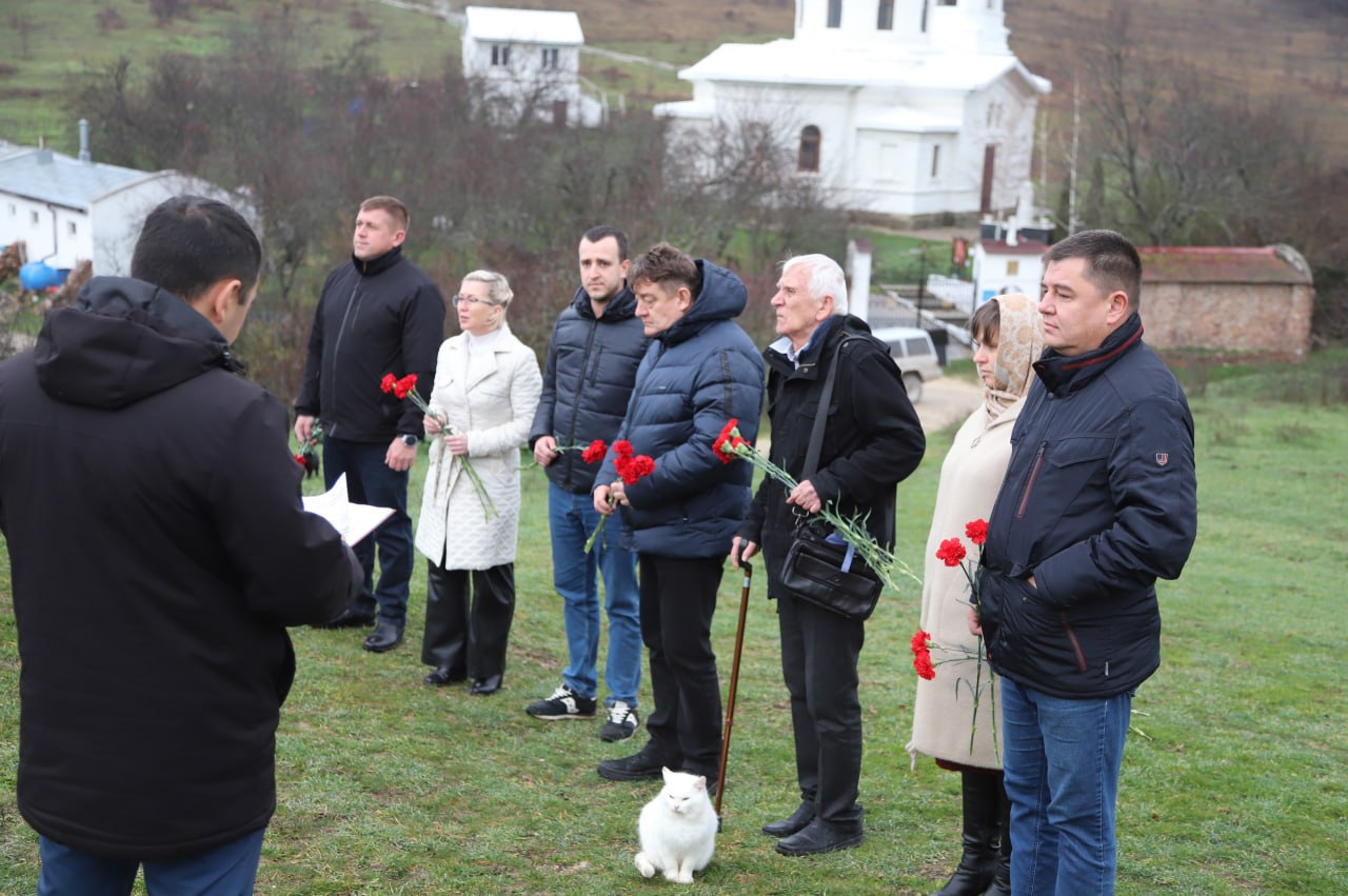Анжелика Ястребова: В Бахчисарайском районе почтили память жителей сожжённых и уничтоженных сел в годы нацистской оккупации Крыма