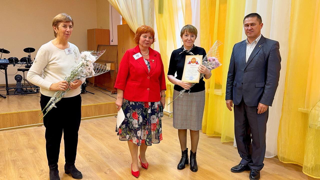 Муниципальный этап конкурса «Учитель года России» собрал лучших педагогов Черноморского района Муниципальный этап конкурса «Учитель года России» собрал лучших педагогов Черноморского района