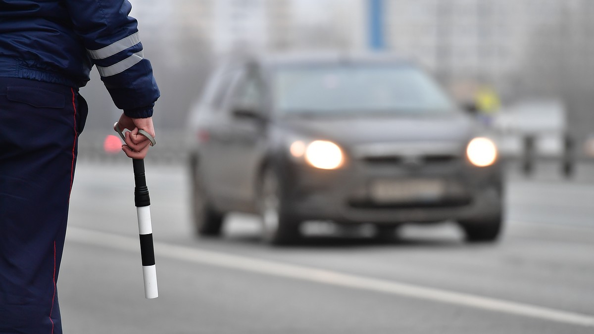 На дорогах Крыма будут ловить должников по штрафам