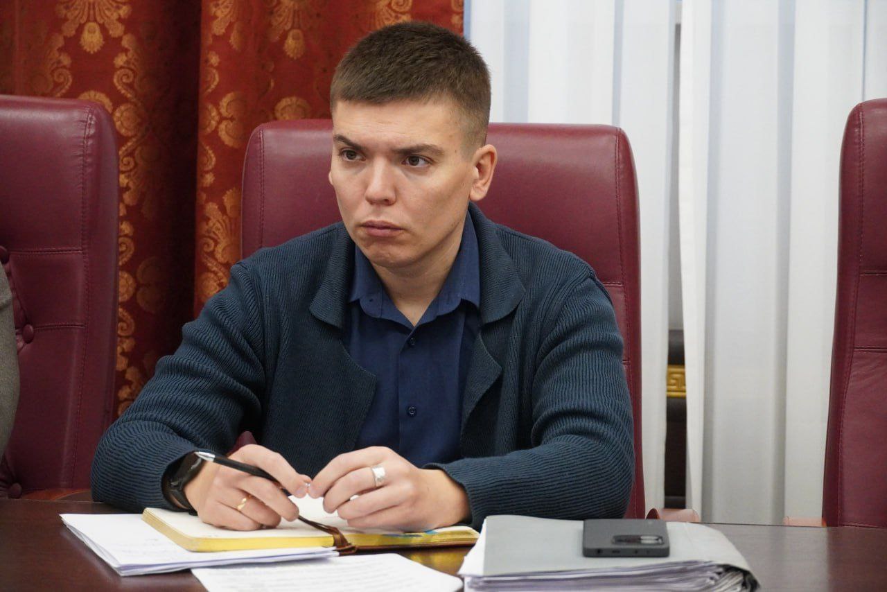 В администрации Керчи прошло аппаратное совещание В администрации Керчи прошло аппаратное совещание