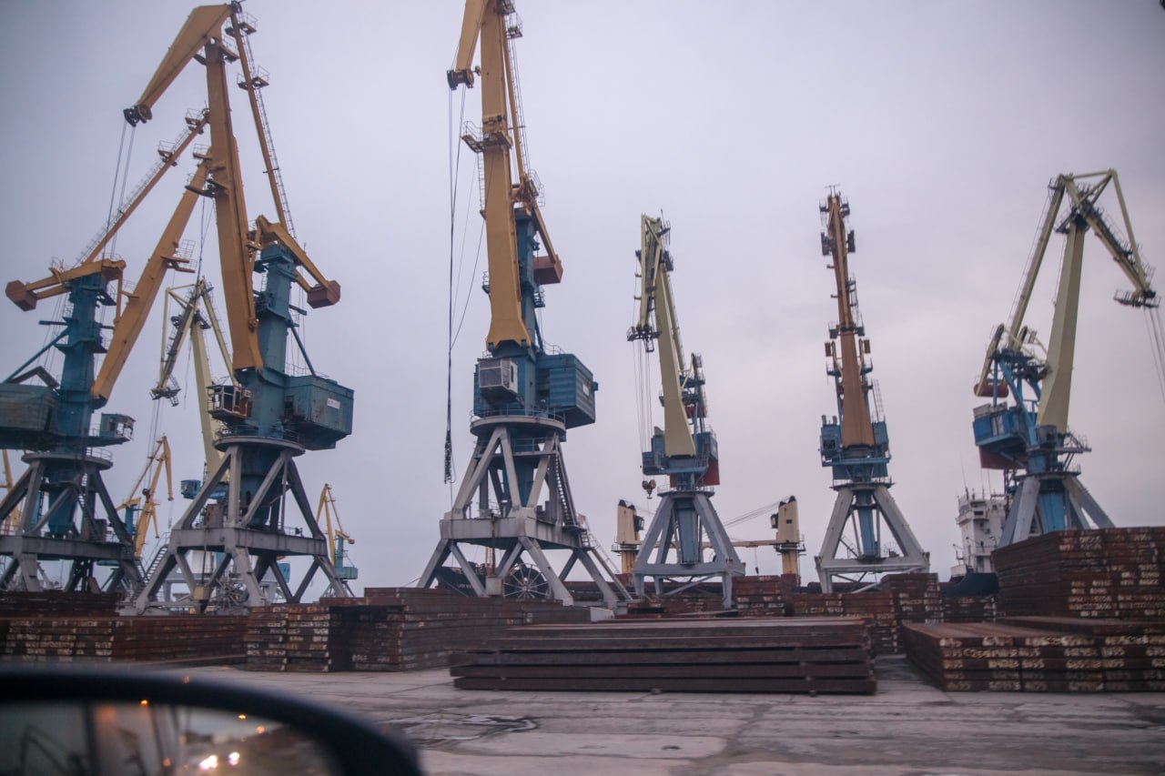 Андрей Никитин ознакомился с модернизацией вокзала и порта Мариуполя Андрей Никитин ознакомился с модернизацией вокзала и порта Мариуполя