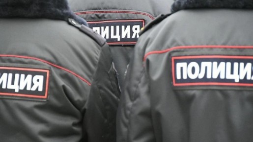 В общественных местах Крыма поймали девять пьяных подростков