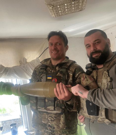 Боксер Усик потерял имущество в родном Крыму Боксер Усик потерял имущество в родном Крыму