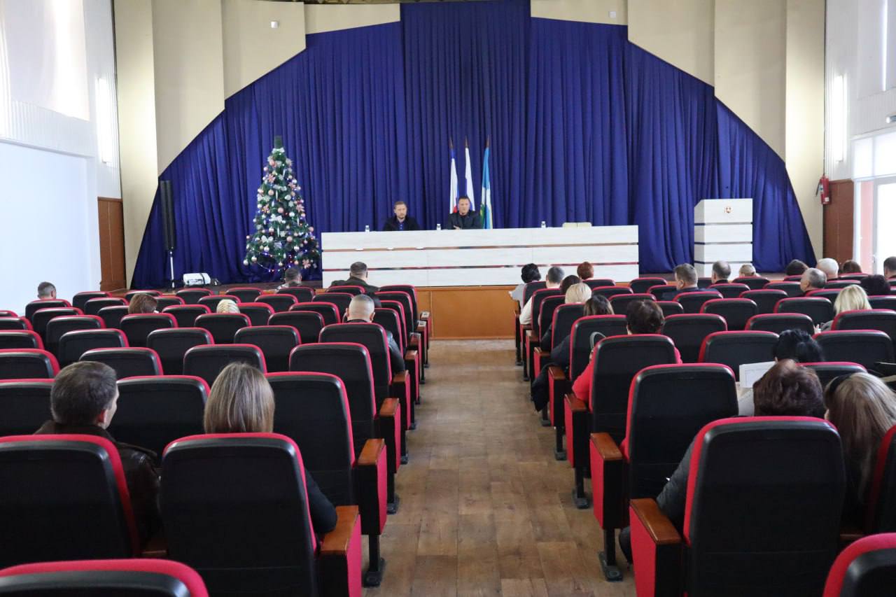 Дмитрий Чумаков: Сегодня принял участие в заседании 23-й сессии Белогорского районного совета Республики Крым 3-го созыва Дмитрий Чумаков: Сегодня принял участие в заседании 23-й сессии Белогорского районного совета Республики Крым 3-го созыва