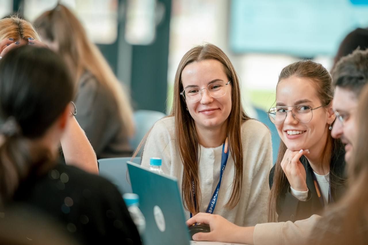 Алексей Зинченко: Траектория развития молодых госслужащих! Алексей Зинченко: Траектория развития молодых госслужащих!