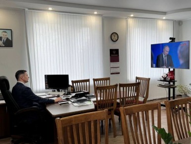 Александр Дудинов: Сегодня, на протяжении уже нескольких часов, я внимательно слежу за прямой линией с нашим Президентом Владимиром Владимировичем Путиным