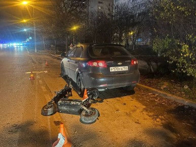 В ДТП на улице Борисова пострадал самокатчик