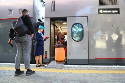 �� 6 ��� ������ �������� ��������� 23,6 ��� �������