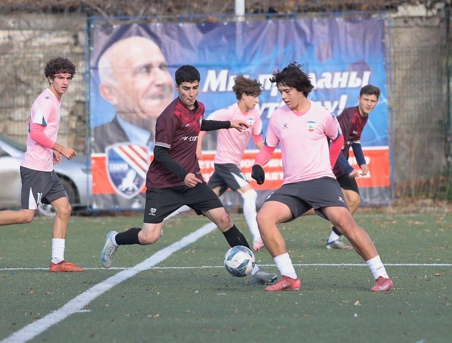 ������� ��� � ���������� XIII ��������� ������-���������� ������� �� ������� ������ �������� ������