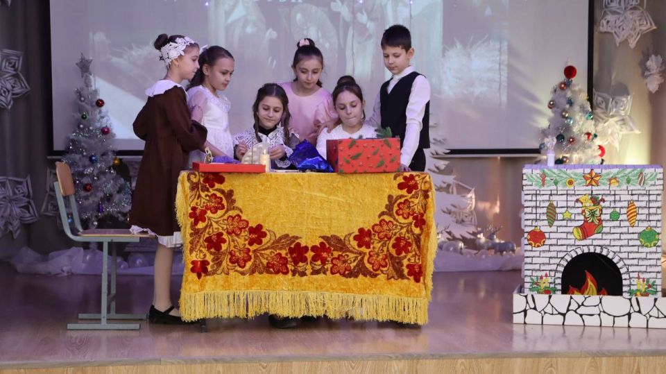 ��������� ��������: � ���������� �������� ������������������ ��������, � ���� �38 ����� ����� ���������� ��������� �.�. �������� �.������������ ��������� IV �������� ������� �������������� ����� � �������