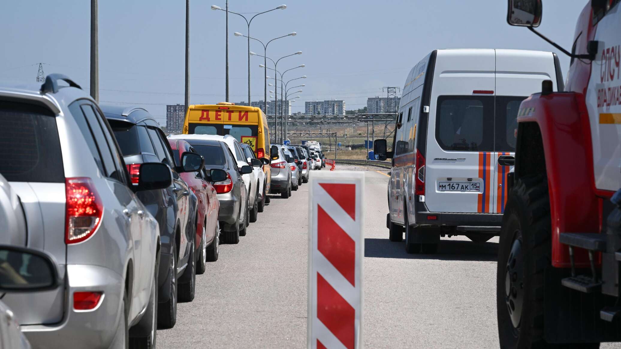 Досмотр на Крымском мосту: что можно брать с собой и как быстро пройти