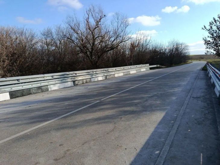 Завершен ремонт моста на автодороге Гвардейское — Красная Зорька