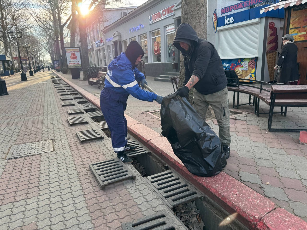 Олег Каторгин: В городе ведется системная работа по содержанию и очистке ливневых канализаций Олег Каторгин: В городе ведется системная работа по содержанию и очистке ливневых канализаций