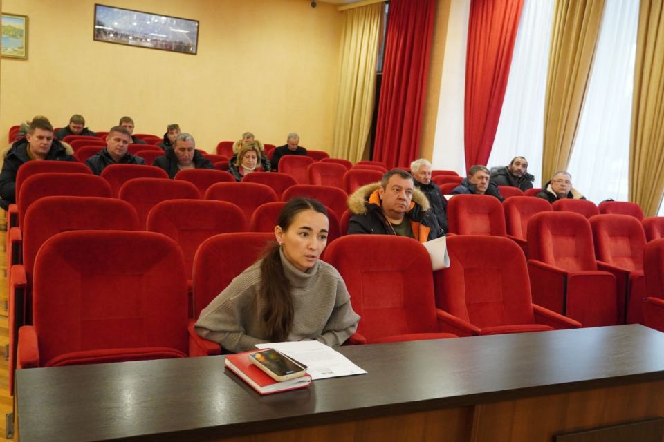 В Керчи обсудили усиление мер по зимней уборке города В Керчи обсудили усиление мер по зимней уборке города