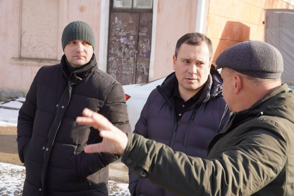 � ����� ������������� ����� �������