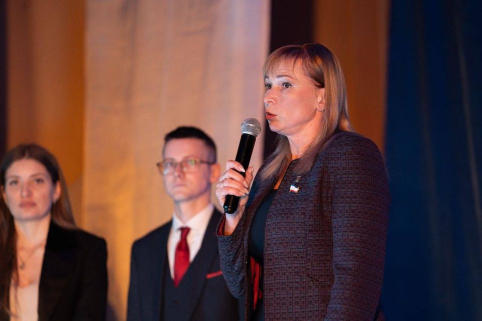 ����� ������������� ������� ������� � �������� III ������������� ����������� �������� � ������� ������