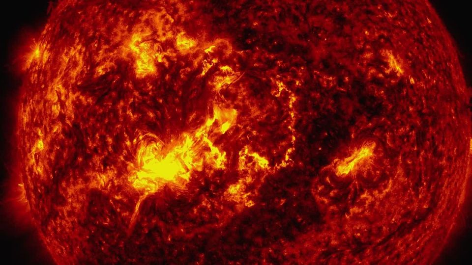 На Солнце произошла вспышка высшего класса Х