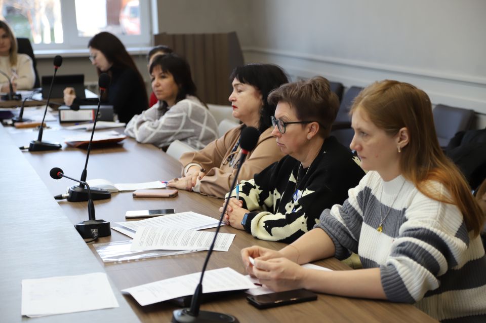 Под руководством заместителя главы администрации Андрея Падалко состоялось заседание Комиссии по делам несовершеннолетних и защите их прав Бахчисарайского района Под руководством заместителя главы администрации Андрея Падалко состоялось заседание Комиссии по делам несовершеннолетних и защите их прав Бахчисарайского района