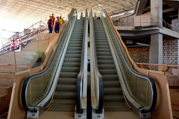 10-летняя девочка травмировалась на эскалаторе в торговом центре Симферополя