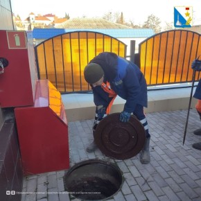 Специалисты «Водоканала» усиленно работают на городских улицах