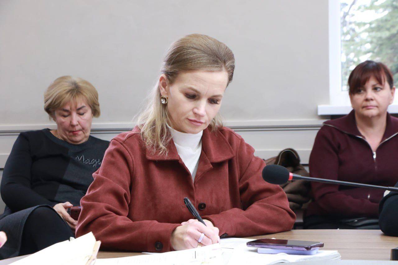 Ольга Урайкина: Состоялось совместное заседание постоянных депутатских комиссий Бахчисарайского районного совета, на котором было рассмотрено 10 вопросов повестки 25-й сессии Бахчисарайского районного совета 3-го созыва Ольга Урайкина: Состоялось совместное заседание постоянных депутатских комиссий Бахчисарайского районного совета, на котором было рассмотрено 10 вопросов повестки 25-й сессии Бахчисарайского районного совета 3-го созыва