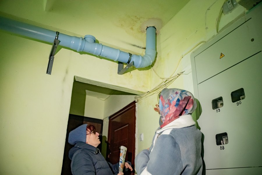 Госжилнадзор проверил качество капремонта в доме № 4 на улице Коммунаров Госжилнадзор проверил качество капремонта в доме № 4 на улице Коммунаров