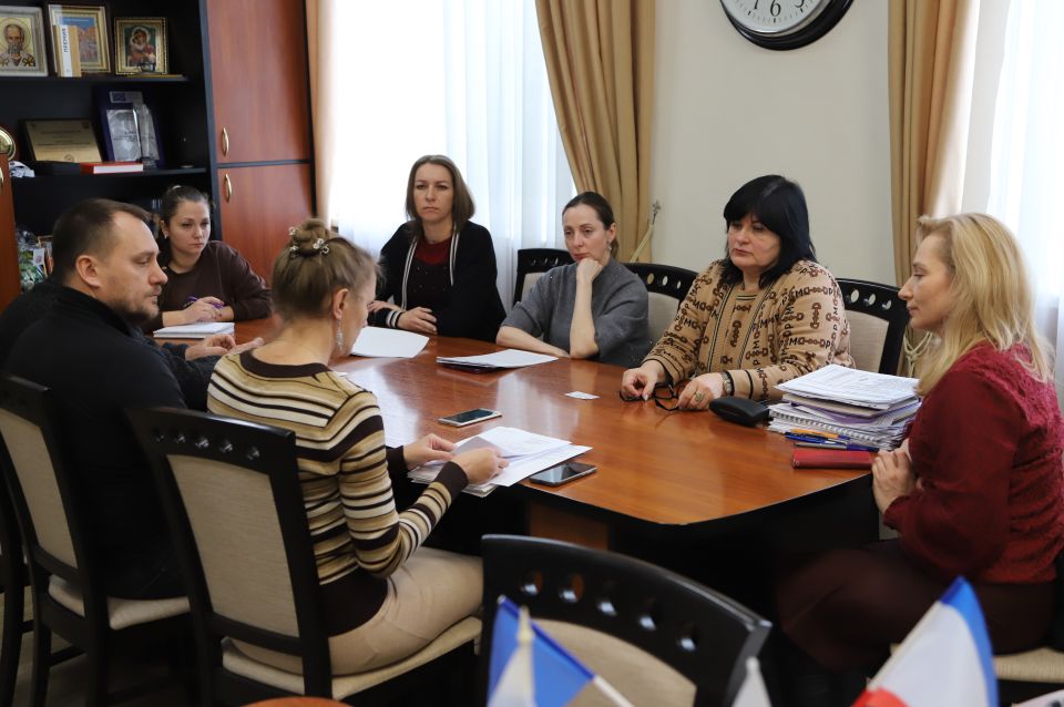 ������ ��������������� ������ ���������� � ����� ������������� � ��������� ����������������