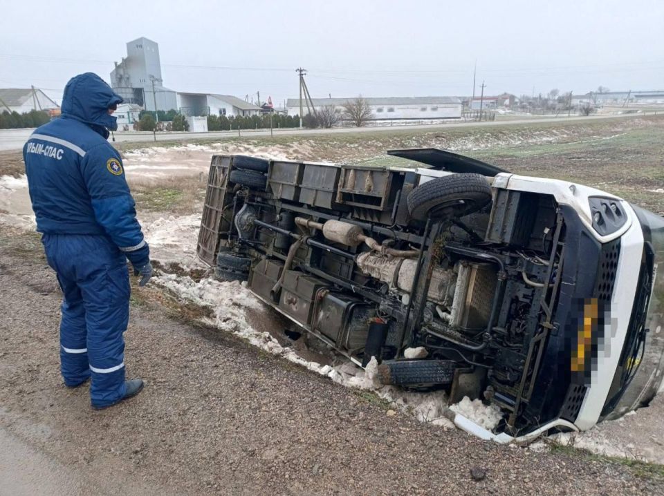 Двое пассажиров пострадали в дорожно-транспортном происшествии в Черноморском районе