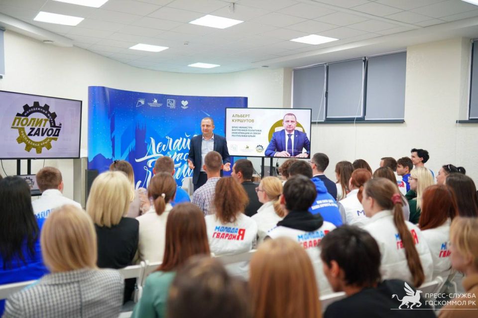 Альберт Куршутов: Поздравляю всех причастных с Днем российского студенчества - Татьяниным днём! Альберт Куршутов: Поздравляю всех причастных с Днем российского студенчества - Татьяниным днём!