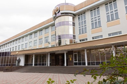 КФУ имени В.И. Вернадского получит 200 млн рублей на улучшение материально-технической базы – Сергей Аксёнов