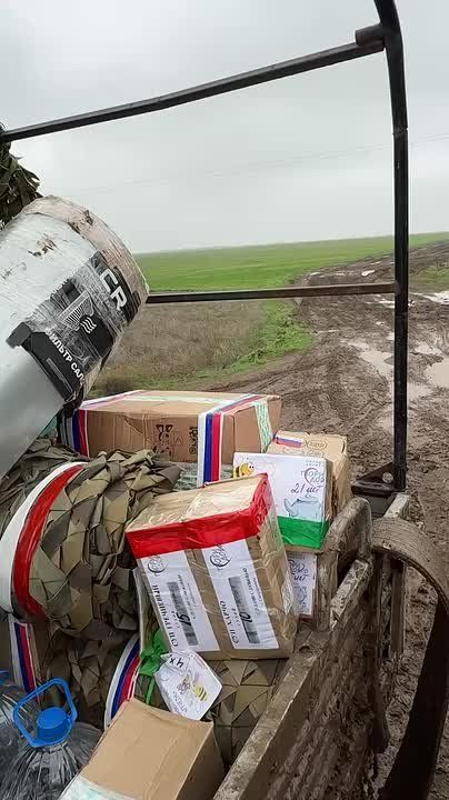 Валерия Петрусевич: Делюсь кадрами доставки гуманитарной помощи на фронт, которую мы передали еще до новогодних праздников